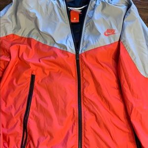 Nike windbreaker